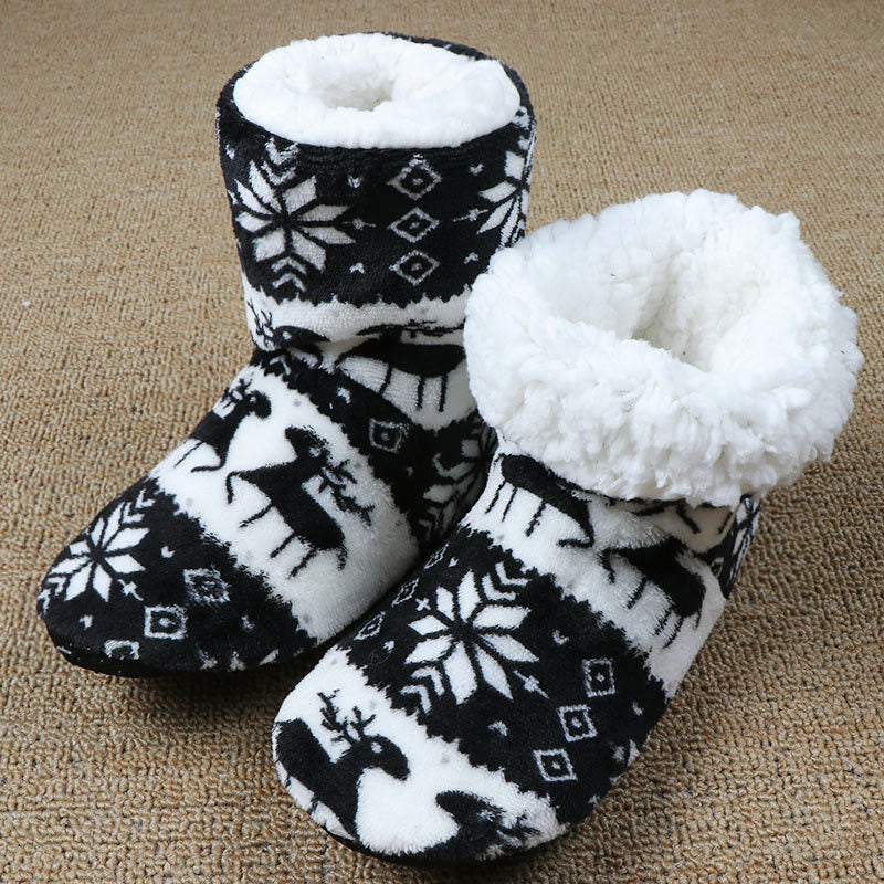 Chaussons bottes hiver nordique en polaire fourrés design renne festif