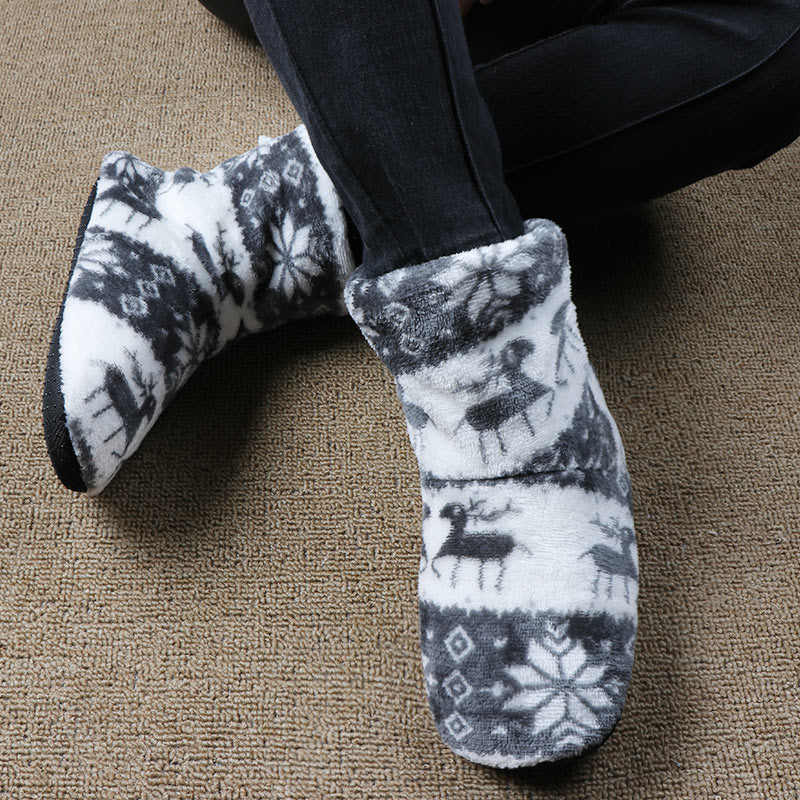 Chaussons bottes hiver nordique en polaire fourrés design renne festif