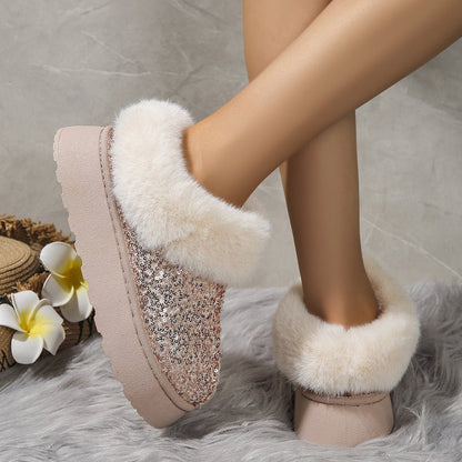 Chaussons Doudounea luxueux en rose poudré avec paillettes et fourrure blanche, style élégant et confortable pour femme, décor fleurs de frangipanier